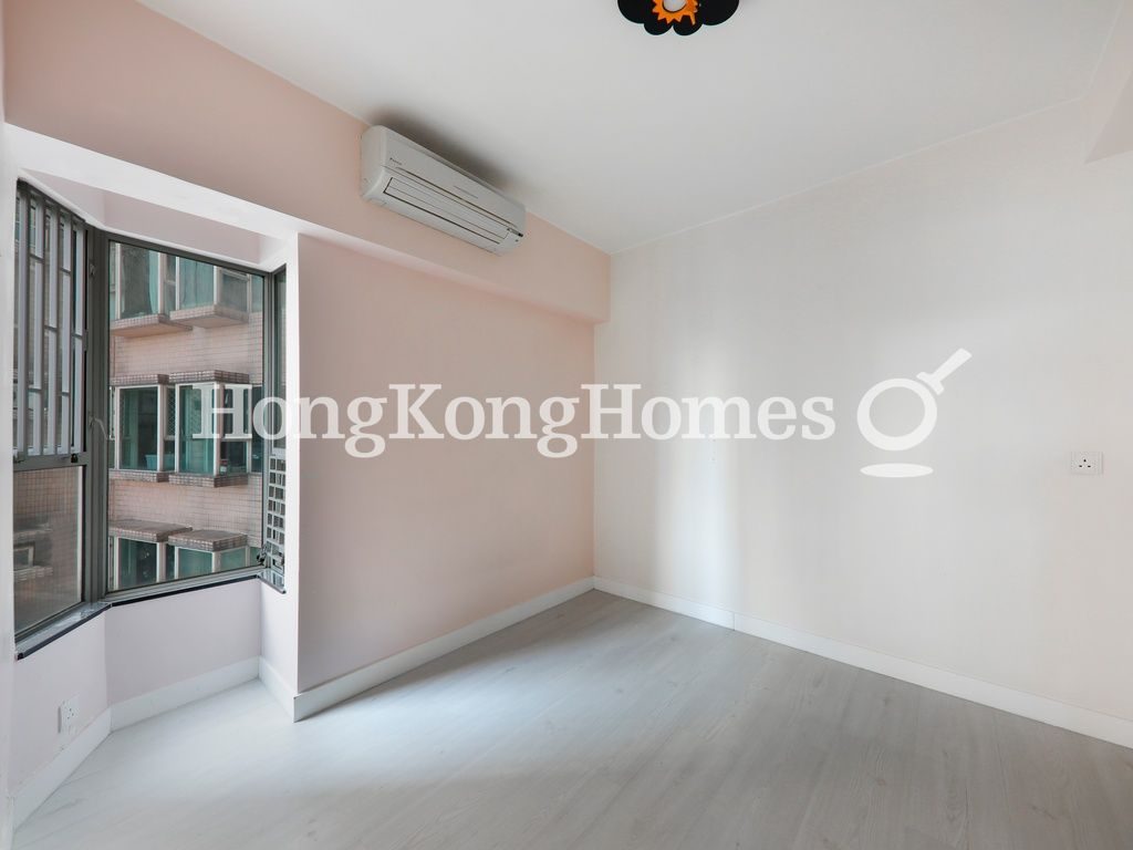 Third Bedroom — Pacific Palisades - Block 06, North Point Hill