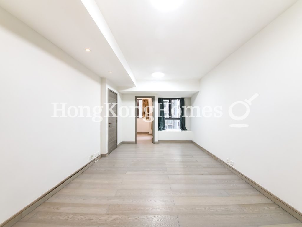 Living and Dining Room — Park Rise, Mid-levels Central