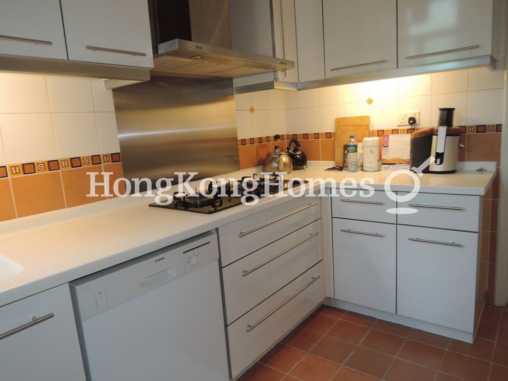 Kitchen — Siena 2 - Block 02, Discovery Bay