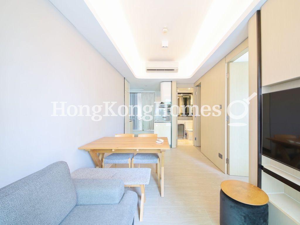 Living and Dining Room — TownPlace SOHO, Mid-levels West