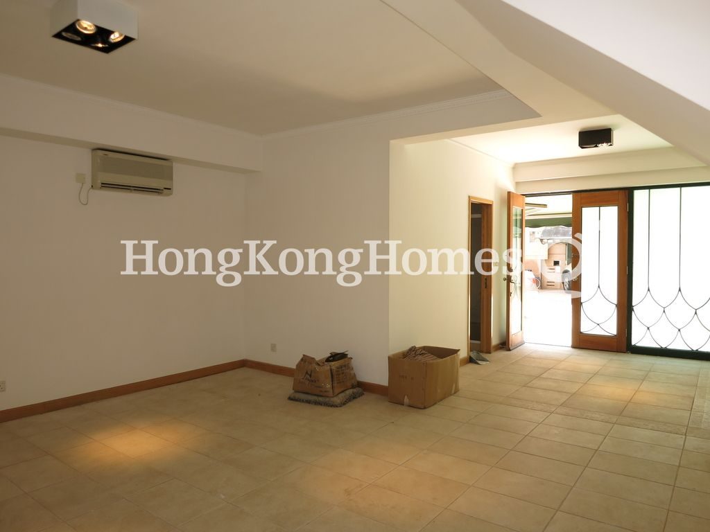 Family Room — Burlingame Garden, Sai Kung