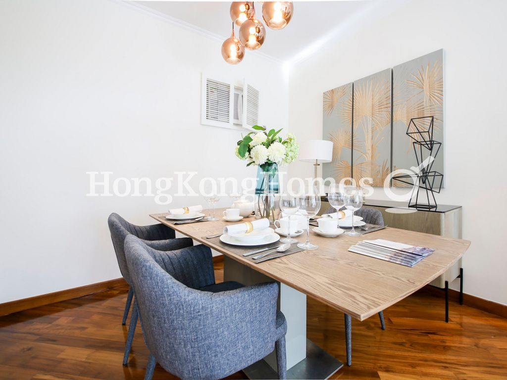 Living and Dining Room — Hillsborough Court - Block 04 - The Royal Tower, Mid-levels Central