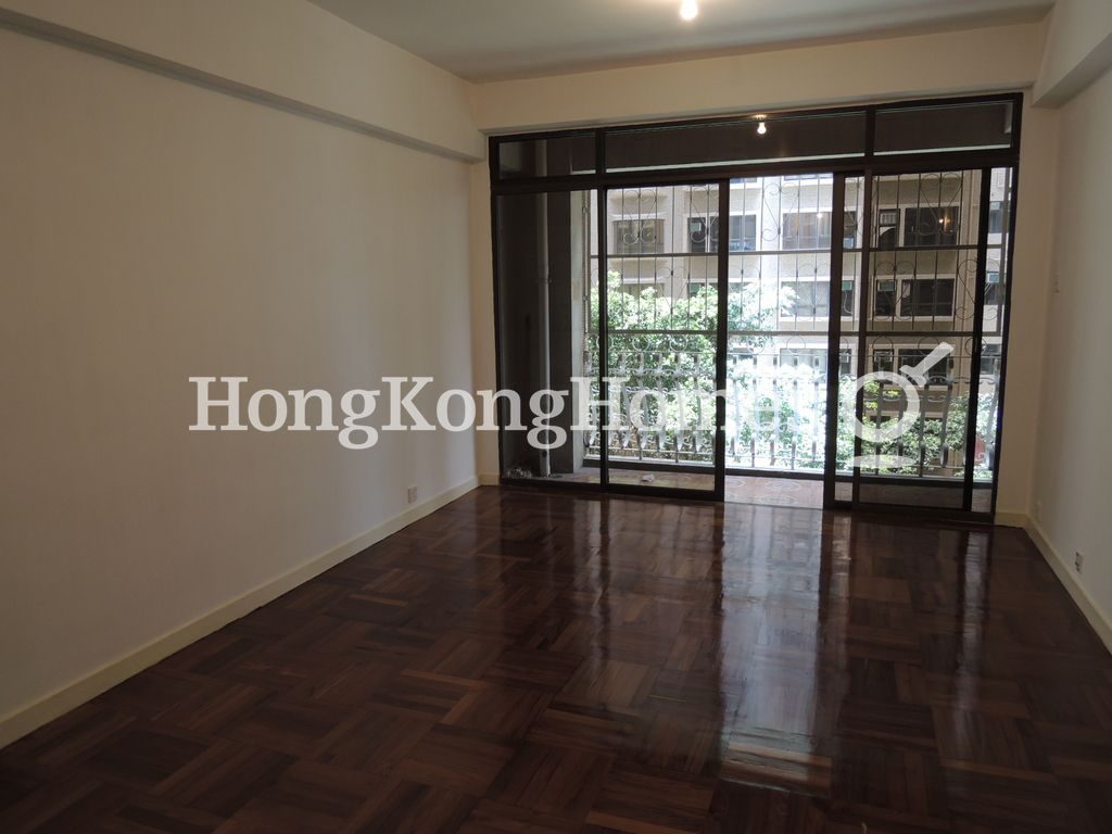 Living and Dining Room — Kei Villa, Mid-levels West