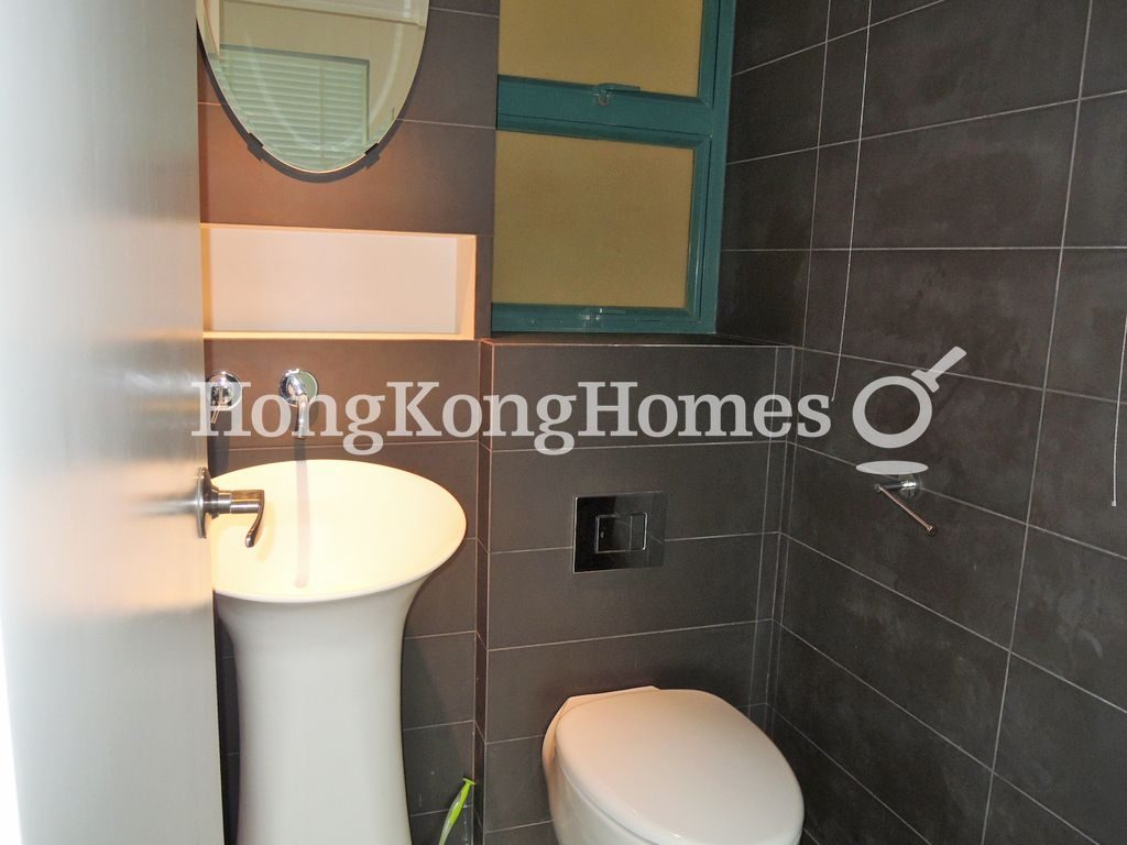 Guest Powder Room — Phase13 - Chianti - Block 03 - The Hemex, Discovery Bay