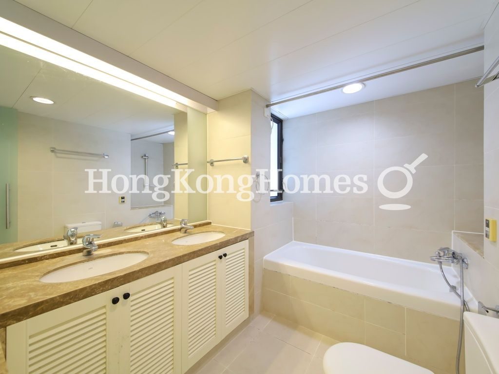 Master Bathroom — Tung Shan Terrace 12, Mid-levels East