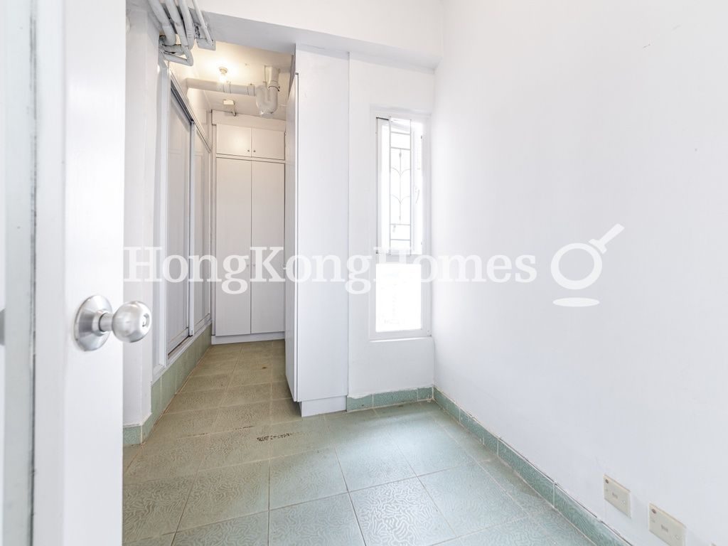 Maid's Room — The Redhill Peninsula - Block 02, Tai Tam