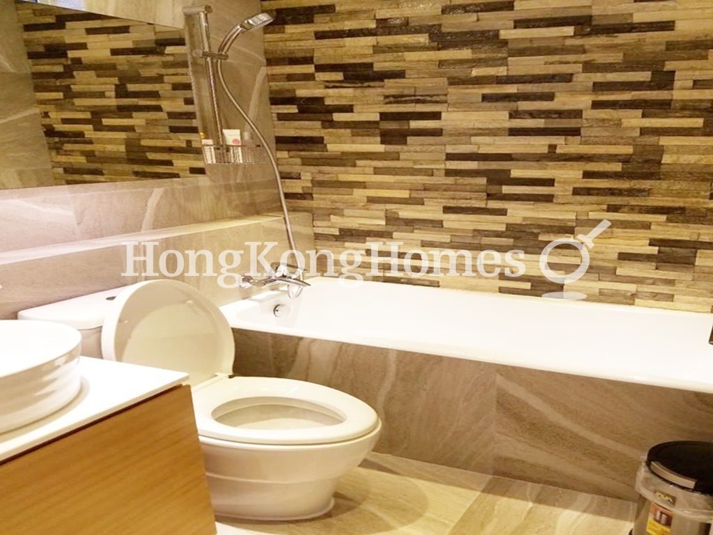Bathroom — Taikoo Shing - Juniper Mansion, Taikoo Shing