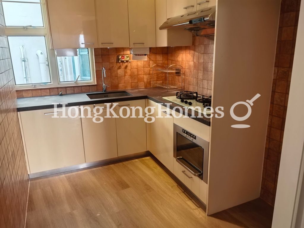 Open Kitchen — Bisney Terrace, Pokfulam