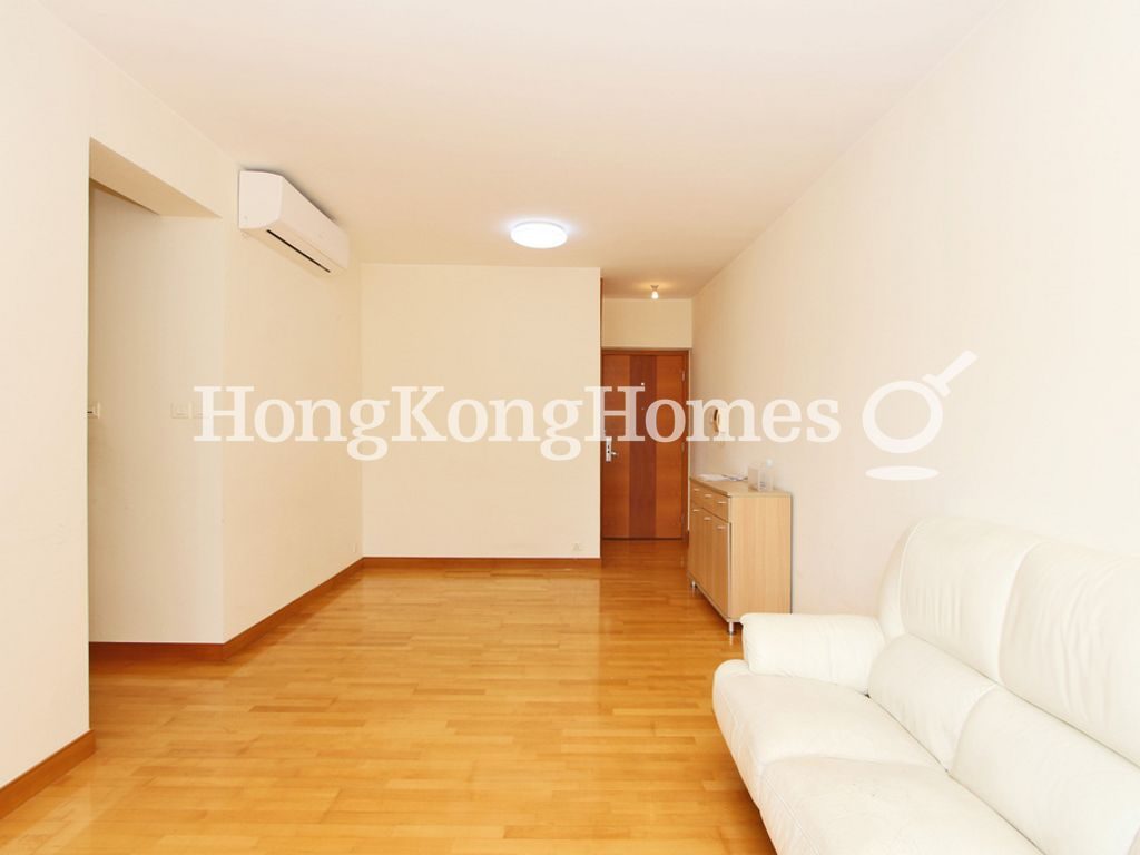 Living and Dining Room — Les Saisons - Tower 01, Le Printemps, Shau Kei Wan