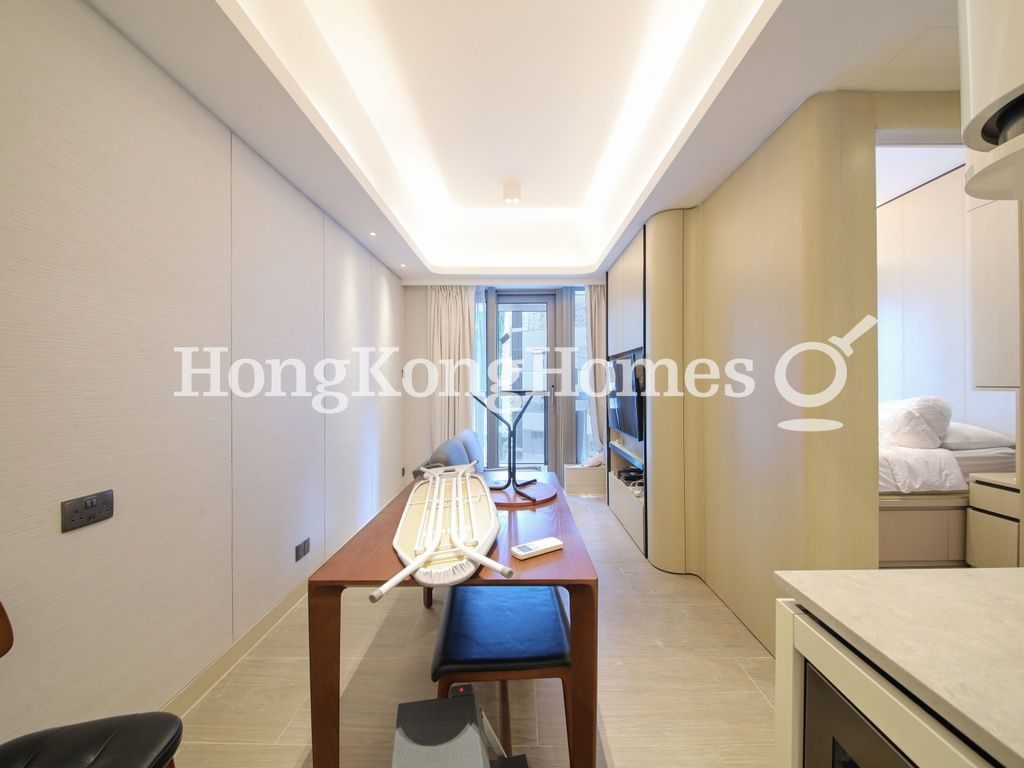 Living and Dining Room — TownPlace SOHO, Mid-levels West