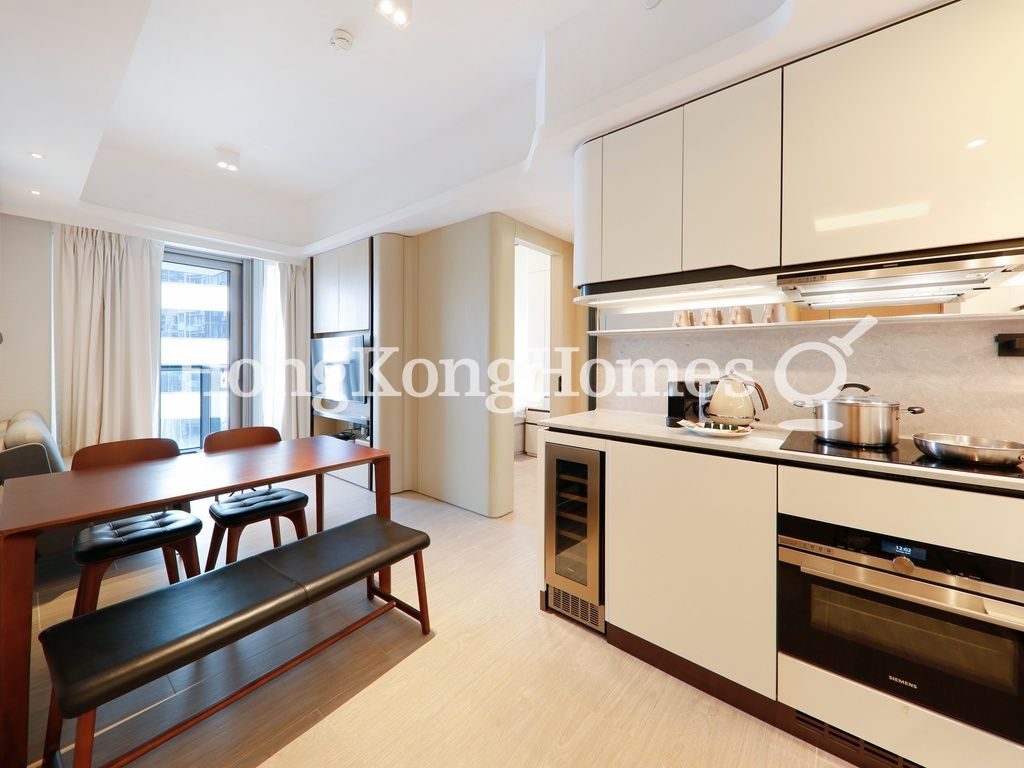 Living and Dining Room — TownPlace SOHO, Mid-levels West