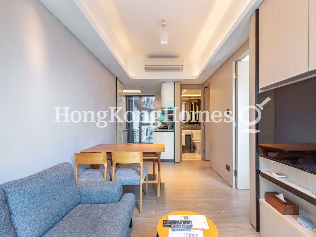 Living and Dining Room — TownPlace SOHO, Mid-levels West