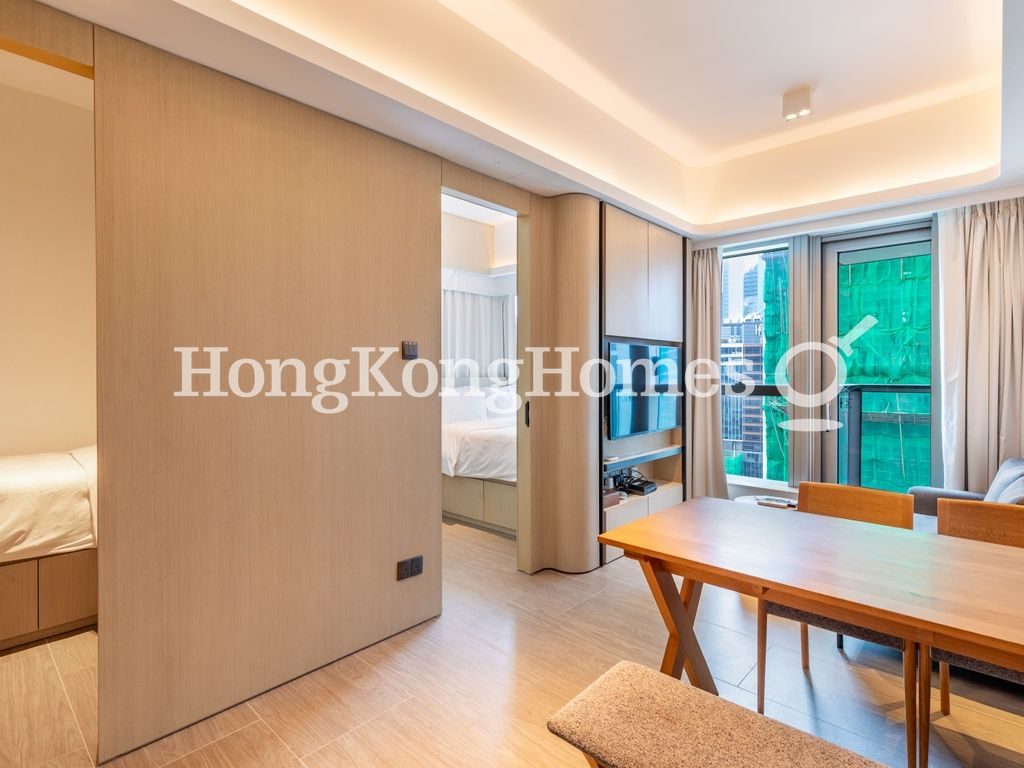 Living and Dining Room — TownPlace SOHO, Mid-levels West