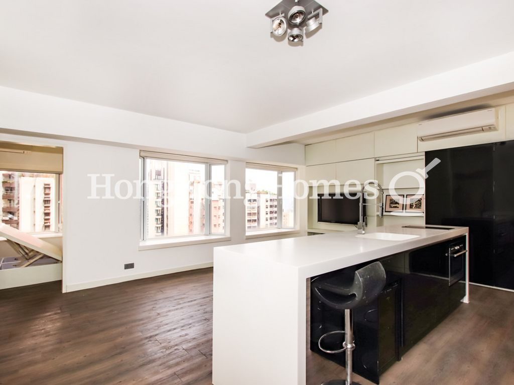 Living and Dining Room — Woodlands Terrace, Mid-levels West