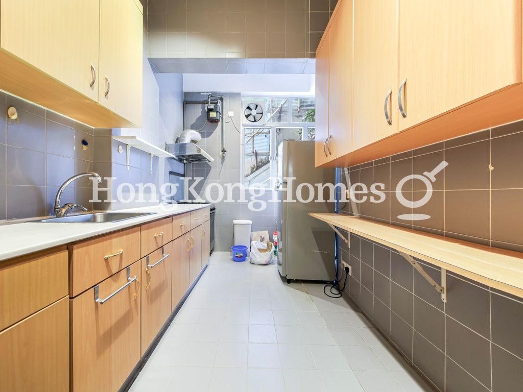 Kitchen — Bayview Mansion, Mid-levels Central