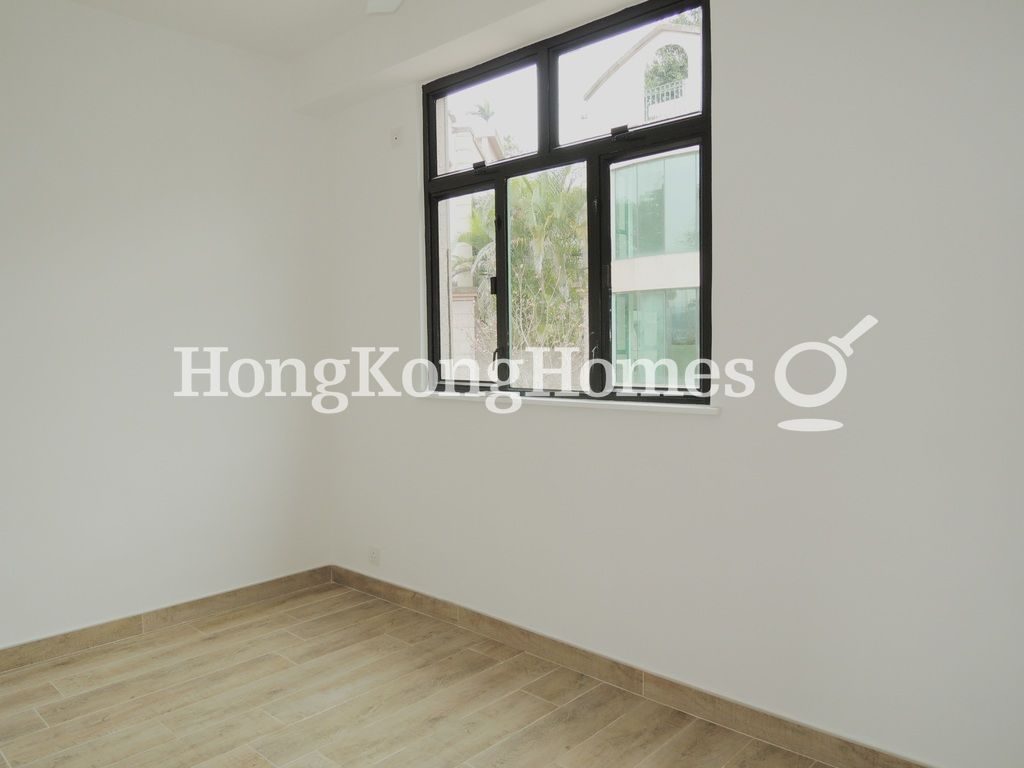 Third Bedroom — Burlingame Garden, Sai Kung