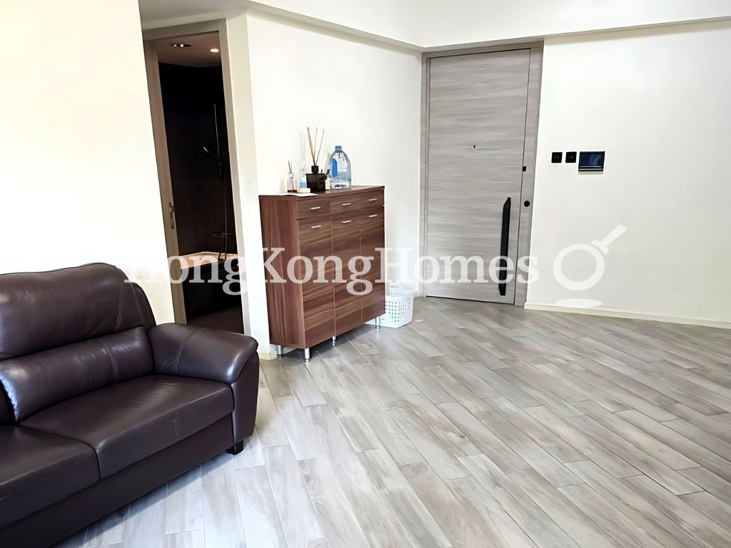 Living and Dining Room — Fleur Pavilia - Tower 03, North Point
