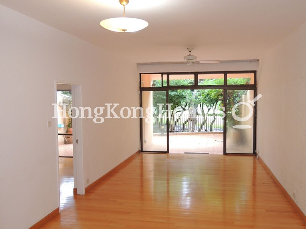 Living and Dining Room — Phase 1 - Beach Village - Seahorse Lane - Block 08, Discovery Bay