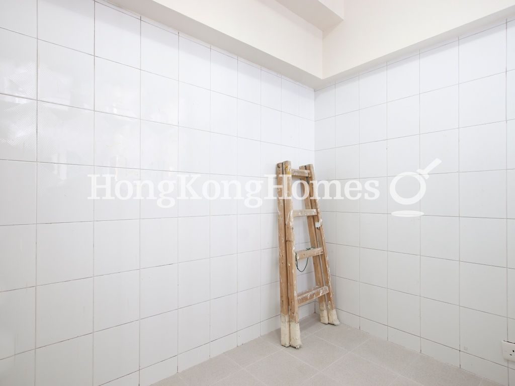 Store Room — Robinson Place - Block 02, Mid-levels West