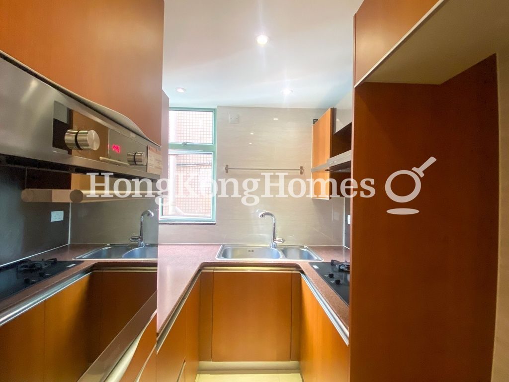 Kitchen — Royal Court, Mid-levels Central
