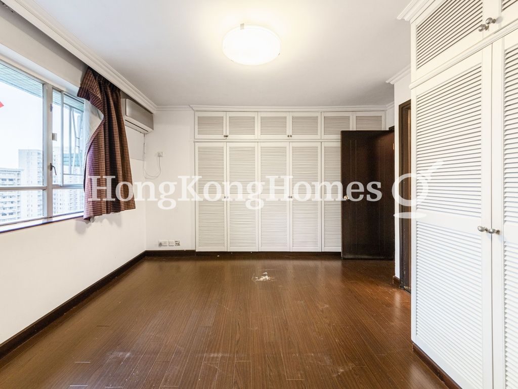 Master Bedroom — Baguio Villa - Block 23, Pokfulam