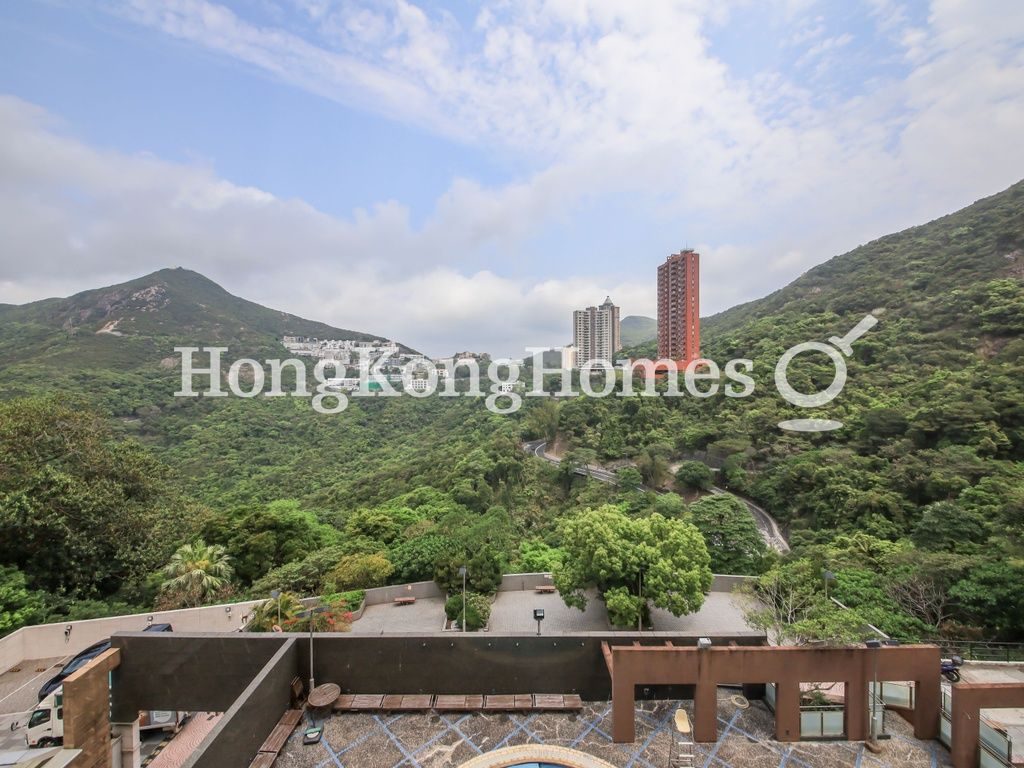 Repulse Bay Road, 23