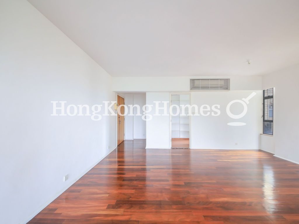 Living and Dining Room — Repulse Bay Road, 23, Repulse Bay
