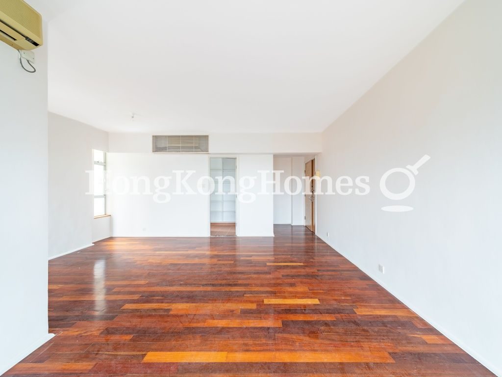 Living and Dining Room — Repulse Bay Road, 23, Repulse Bay