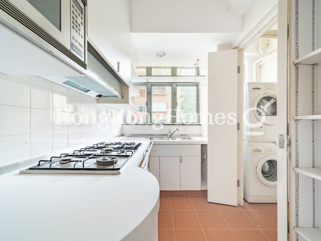 Kitchen — Repulse Bay Road, 23, Repulse Bay