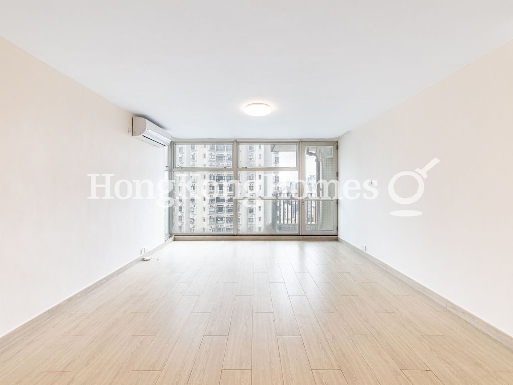 Living and Dining Room — Grand Deco Tower, Tai Hang