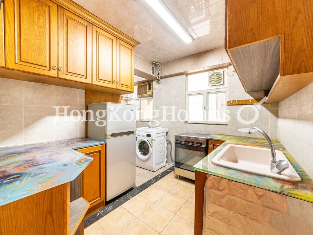 Kitchen — Baguio Villa - Block 22, Pokfulam