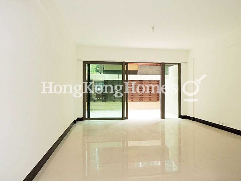 Living Room — Caribbean Coast - Phase 5 - La Mer, Tung Chung