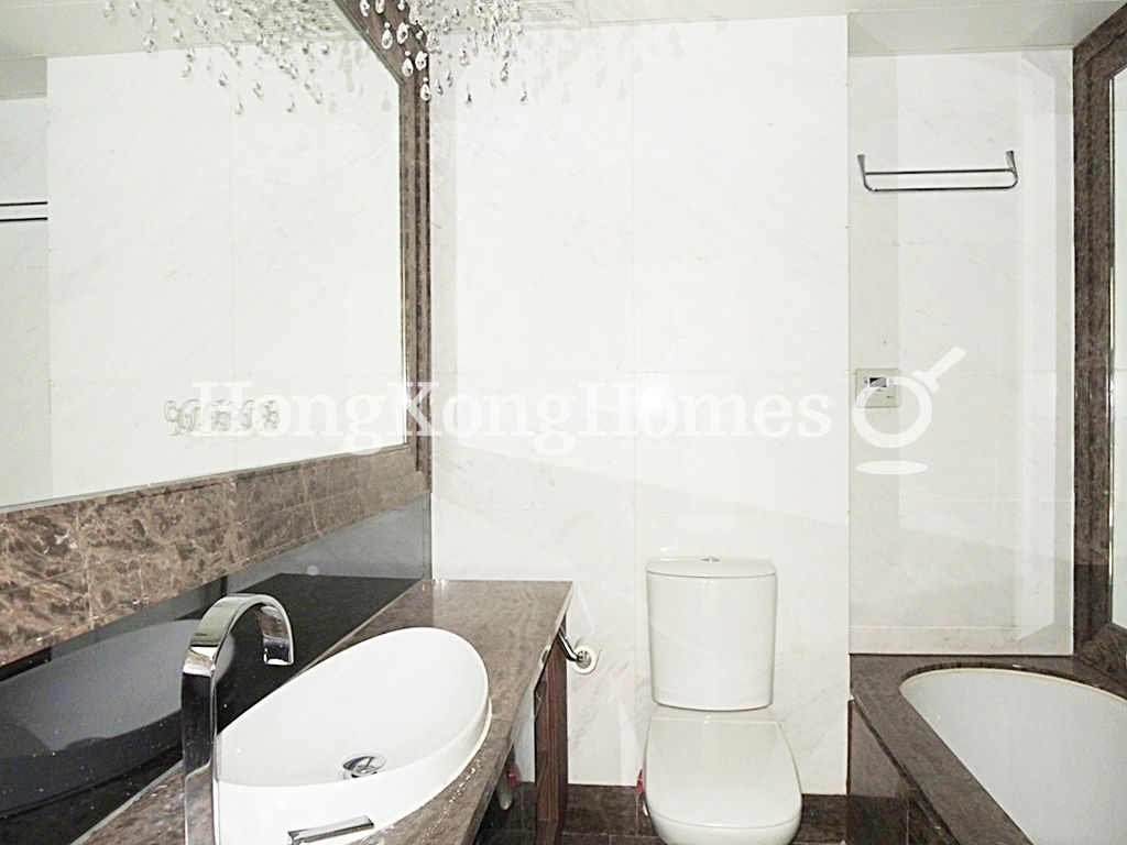 Master Bathroom — Caribbean Coast - Phase 5 - La Mer, Tung Chung
