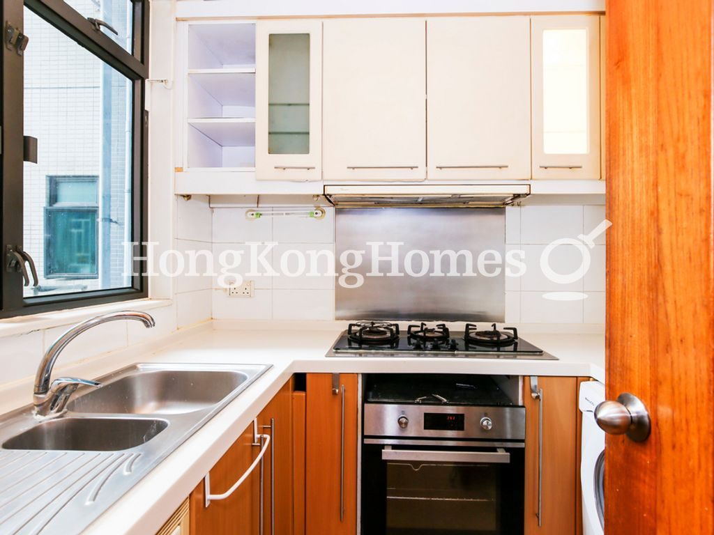 Kitchen — Palatial Crest, Mid-levels West