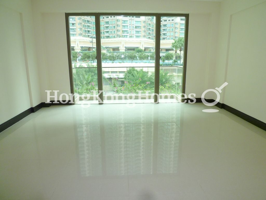 Master Bedroom — Caribbean Coast - Phase 5 - La Mer, Tung Chung