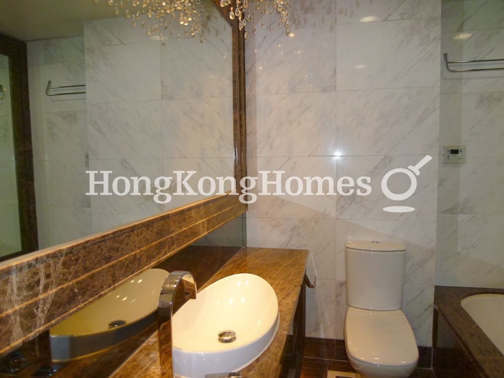Master Bathroom — Caribbean Coast - Phase 5 - La Mer, Tung Chung