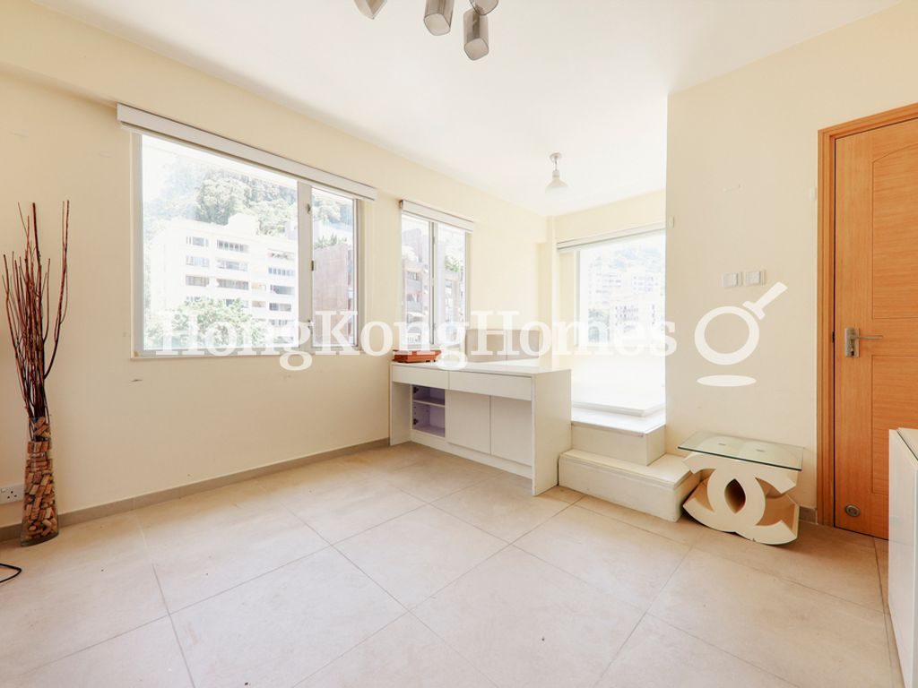 Studio — Silverstone Mansion, Happy Valley