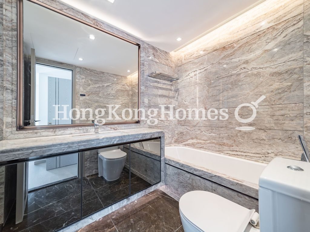 Master Bathroom — The Southside - Phase 3B - Blue Coast - Tower 1B, Wong Chuk Hang