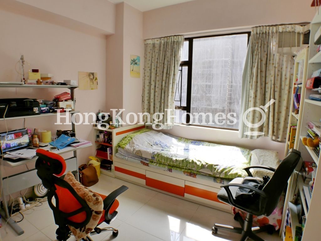 Third Bedroom — Golden Fair Mansion, Mid-levels East