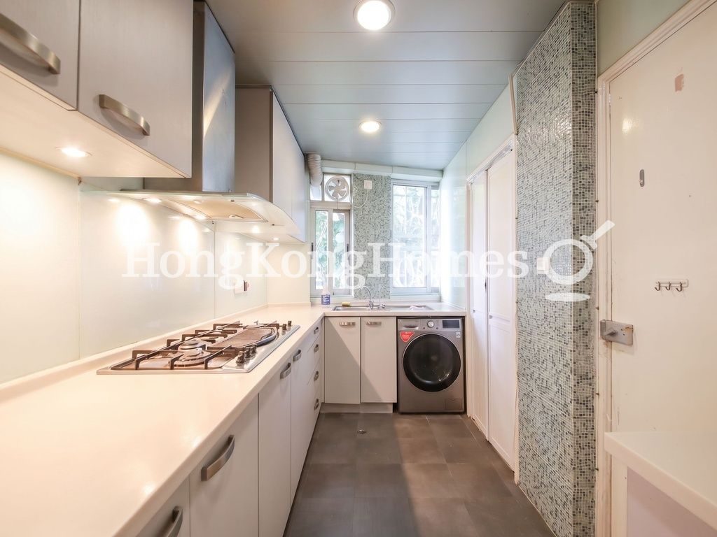 Kitchen — Hong Lok Mansion, Mid-levels Central