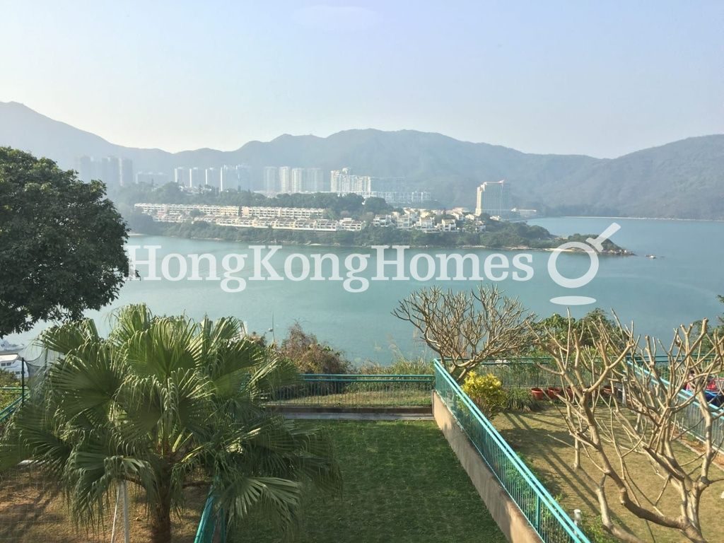 Phase 4 - Peninsula Village - Caperidge Drive - Block 14