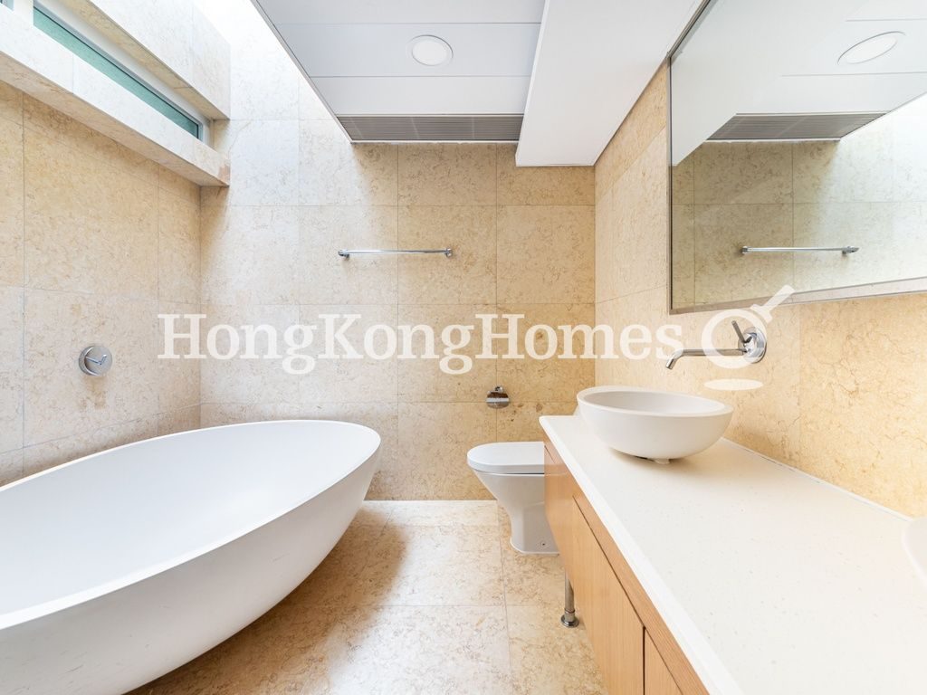 Master Bathroom — Royal Bay, Sai Kung