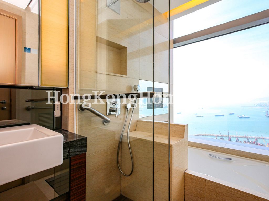 Master Bathroom — The Cullinan I, Tsim Sha Tsui