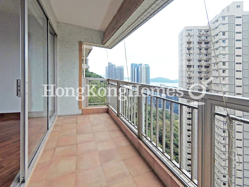 Balcony — Baguio Villa - Block 27, Pokfulam