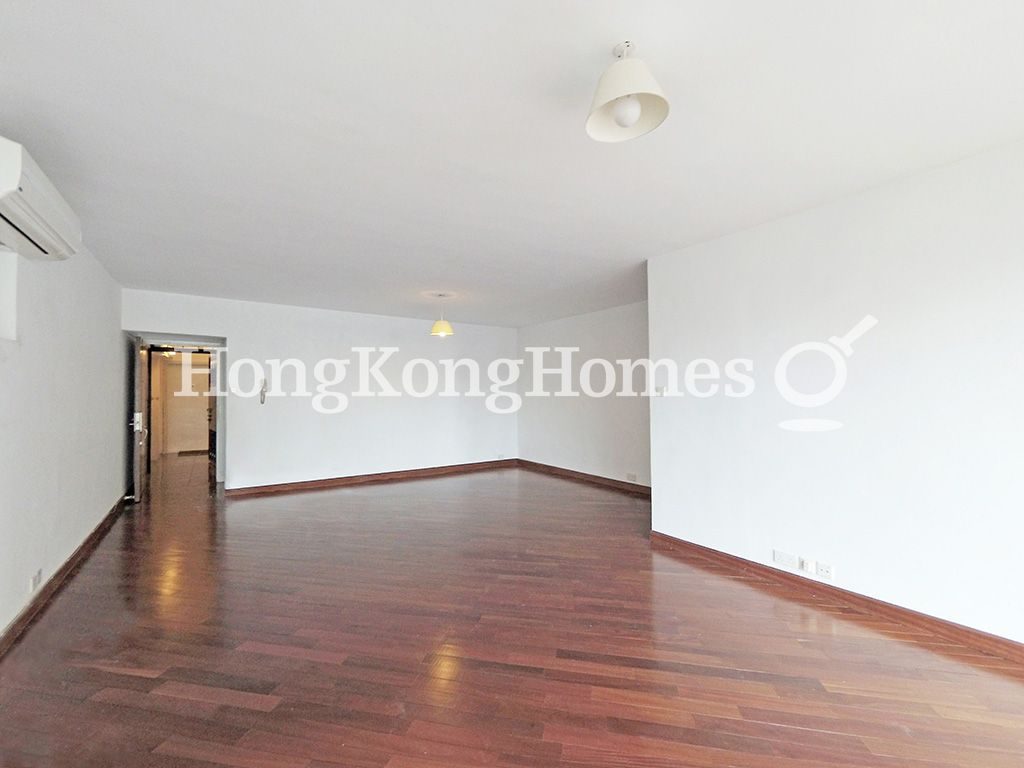 Living and Dining Room — Baguio Villa - Block 27, Pokfulam