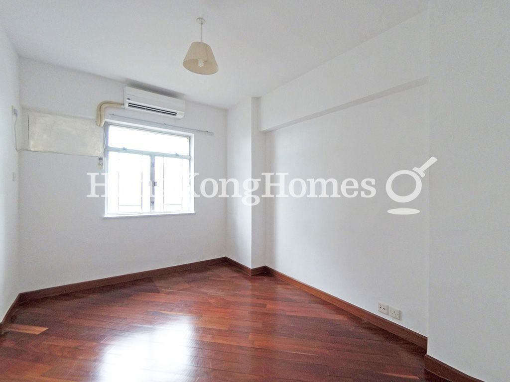 Third Bedroom — Baguio Villa - Block 27, Pokfulam
