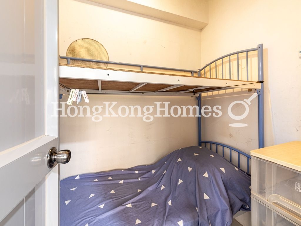 Maid's Room — Baguio Villa - Block 38, Pokfulam