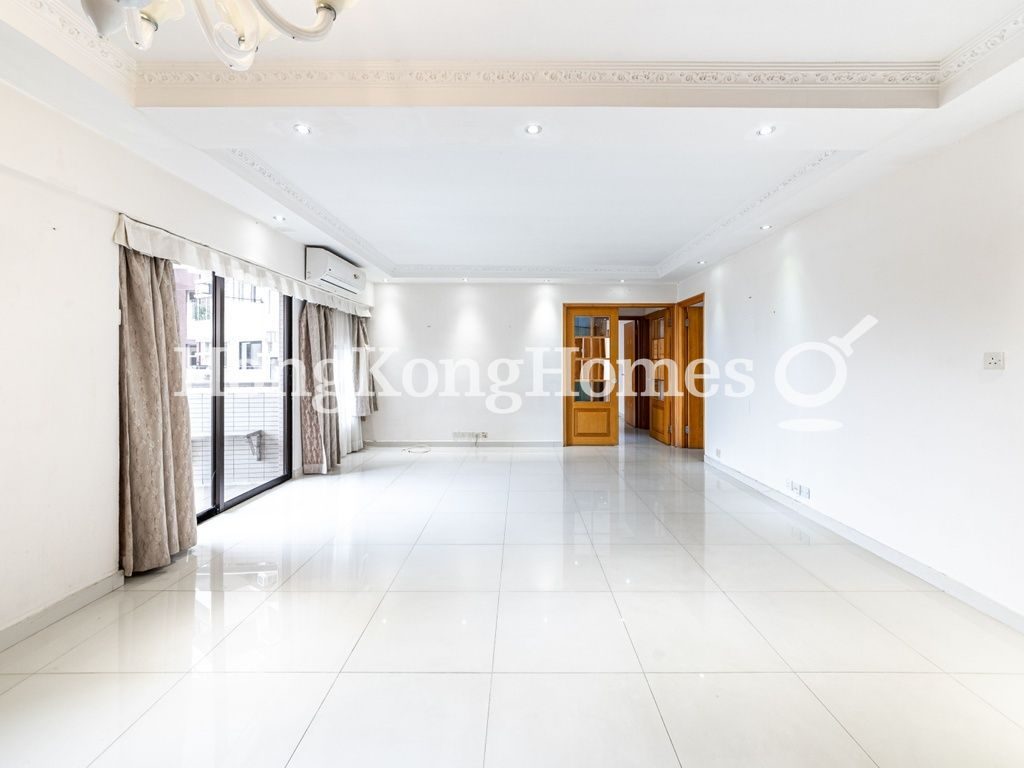 Living and Dining Room — Baguio Villa - Block 38, Pokfulam