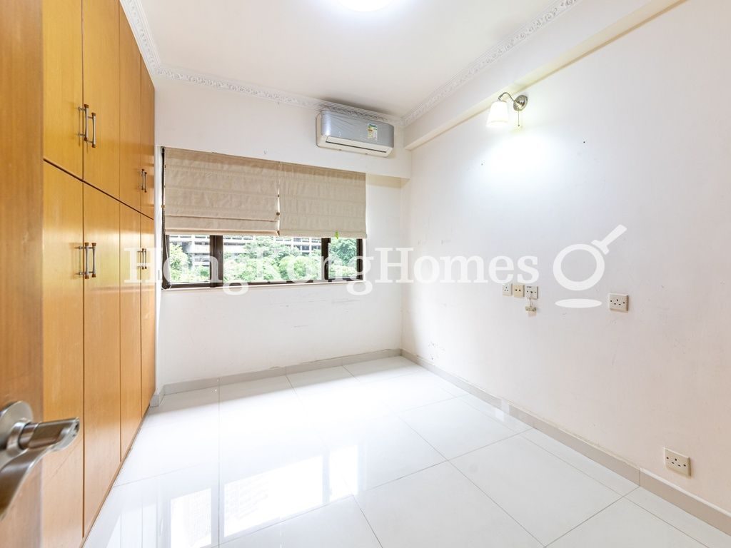 Third Bedroom — Baguio Villa - Block 38, Pokfulam