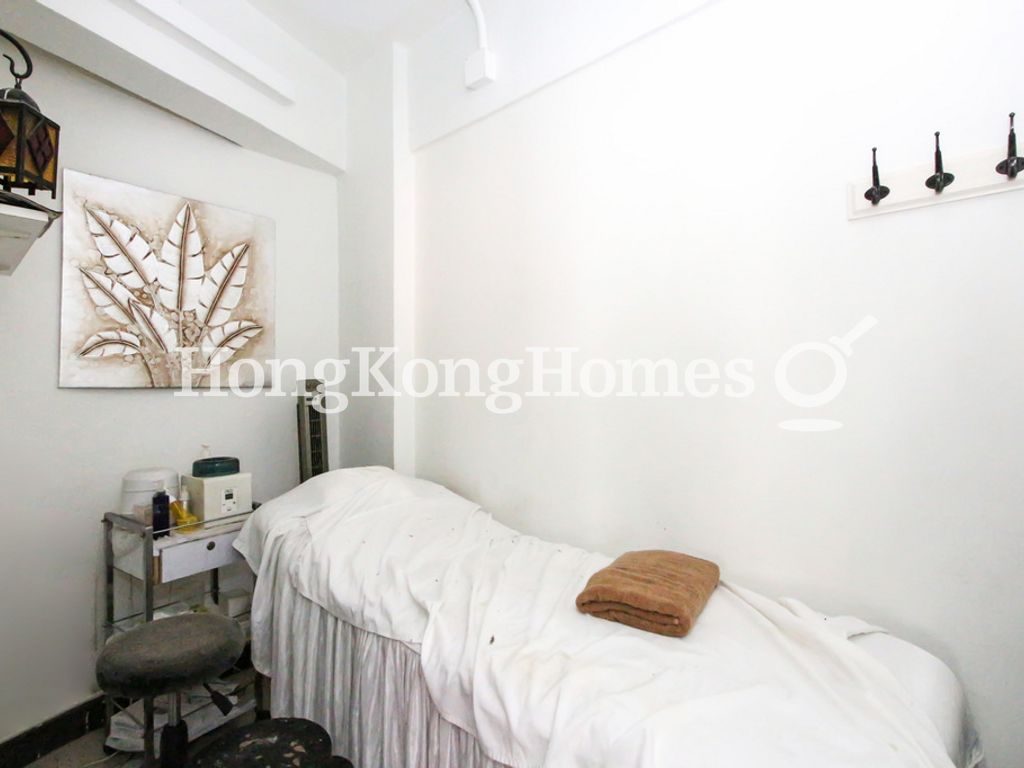 Fourth Bedroom — Elgin Street, 49-49C, Central